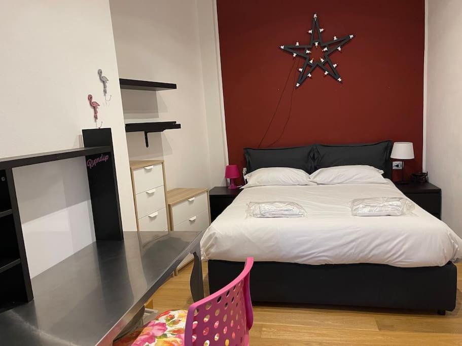 Ampola Home “Flamingo” Milano Esterno foto